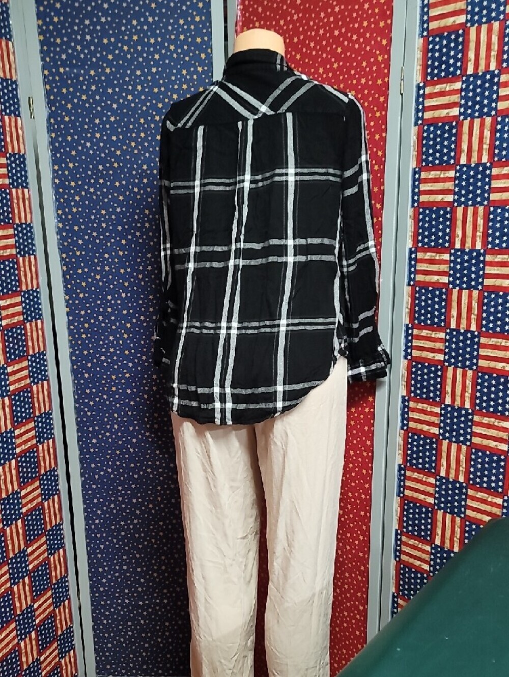 Westport Black & White Plaid Shirt with Gold Logo Tag - Picture 4 of 4